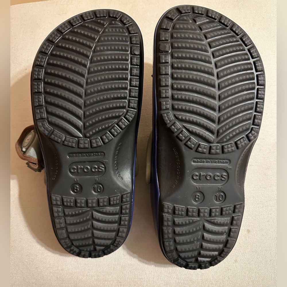 CROCS - Picture 3 of 5